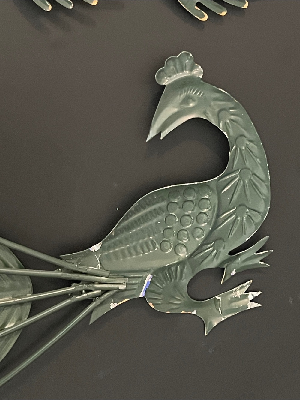Vintage MCM Metal Peacock Wall Art Decor Set (2) - Made In Hong Kong - Picture 4 of 10